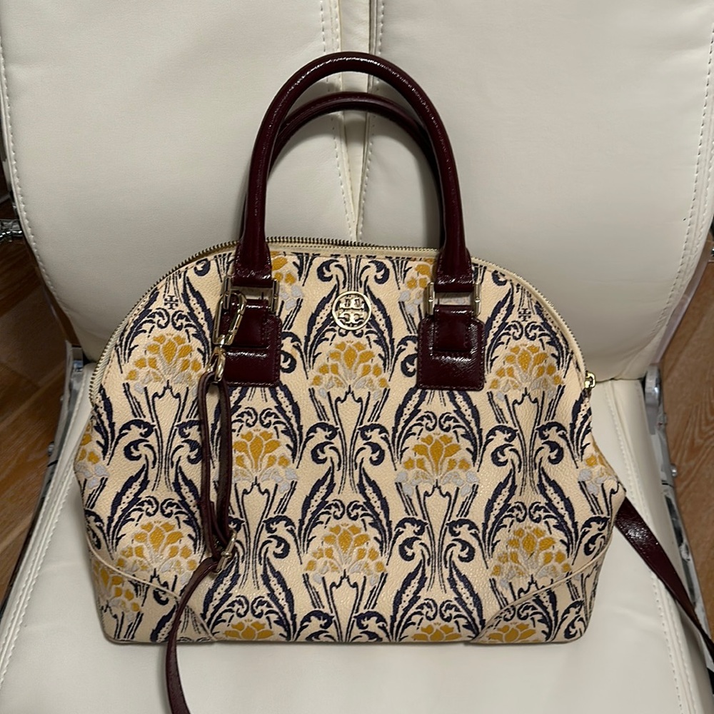Vintage Tory Burch leather bag, in great condition
